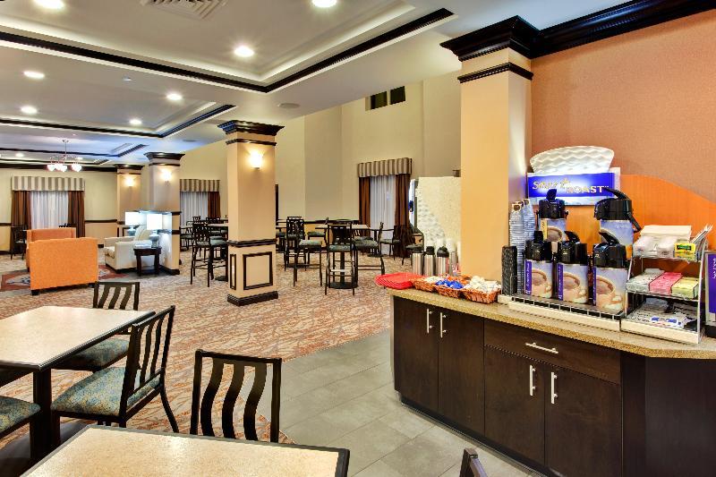 Holiday Inn Express Hotel & Suites Hamburg By Ihg Exterior photo